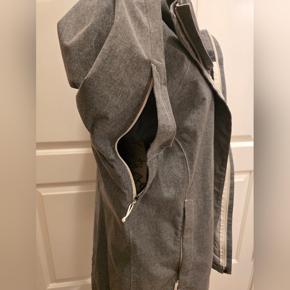 The North Face HyVent 2.5L Waterproof Gray Hooded Jacket XL - Picture 7 of 15